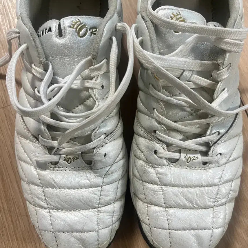 [BUNJANG] Asleta 240 Soccer Cleats (White) / 아슬레타 240