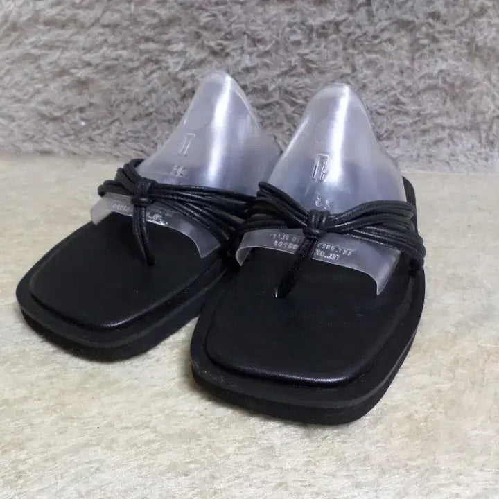 [BUNJANG] Ro Seoul Flip Flop Sandals / 후루룩구제 250 로서울 타이 플리플랍 조리 샌들 슬리퍼 중고 신발