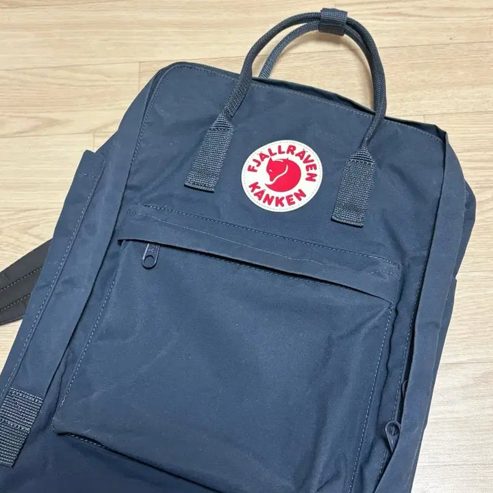 [BUNJANG] Fjällräven Kånken Laptop 17" Backpack / 피알라벤 칸켄 랩탑 17인치