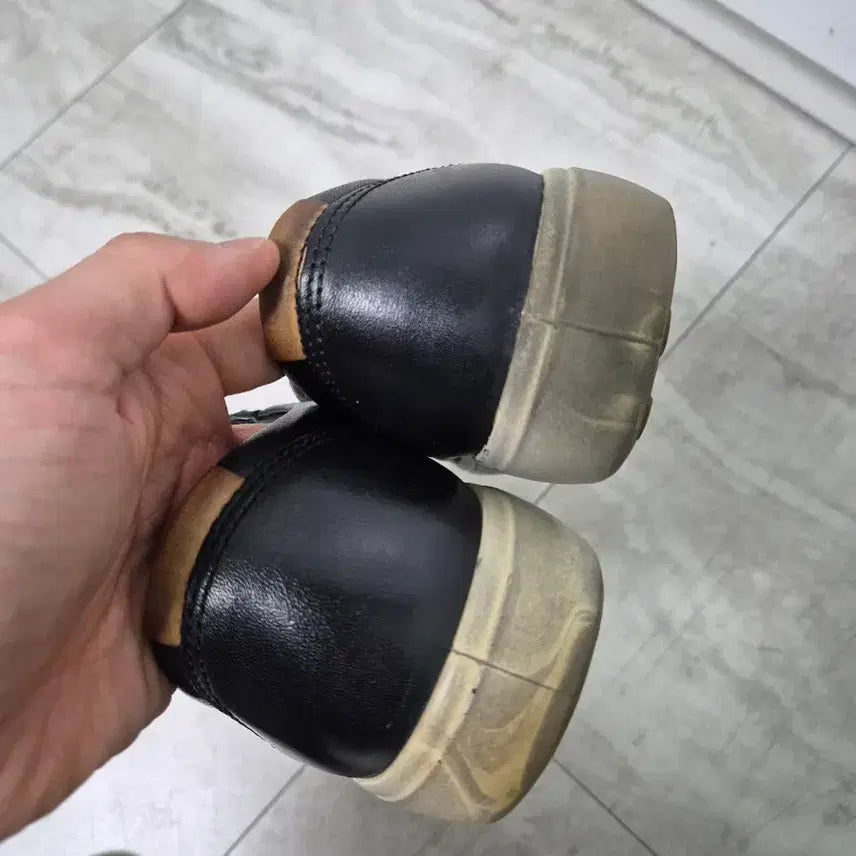 [BUNJANG] ECCO Black Leather Sneakers Size 260 / 에코 ECCO 검정색 가죽 운동화 260 싸게팝니다