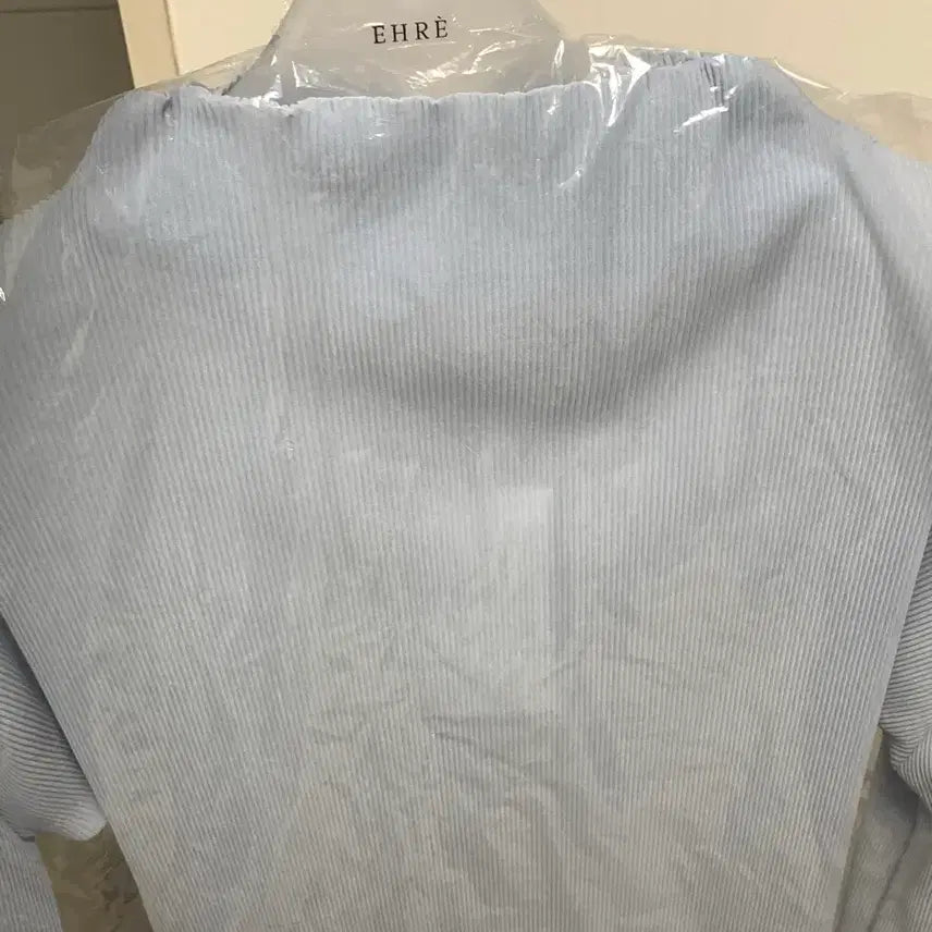 [BUNJANG] EHRE Blauer 36 Blouse / EHRE 에레 블라우르 36
