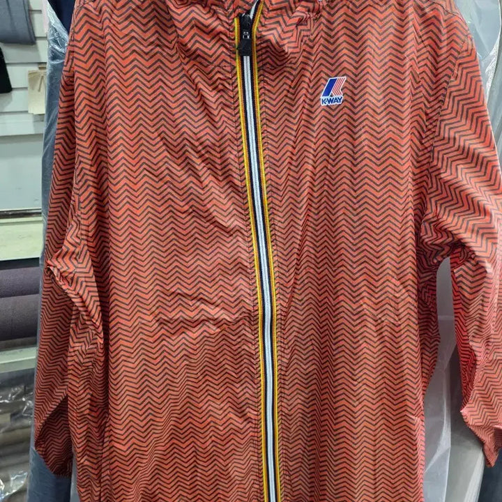 [BUNJANG] K-Way Windbreaker XL Jacket / 까웨 바람막이 xl 새상품