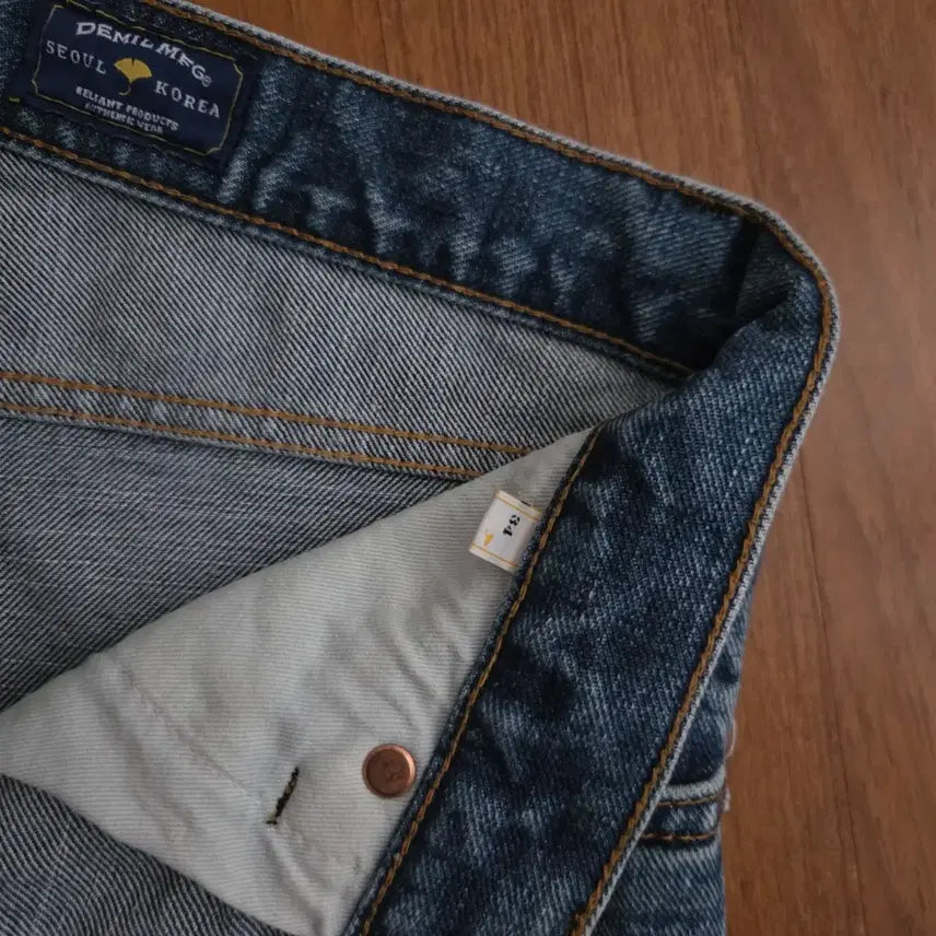 [BUNJANG] Demil LOT 026 Hollywood Slim Denim Jeans / 데밀 LOT 026 헐리우드 슬림 데님 미드 인디고 34사이즈