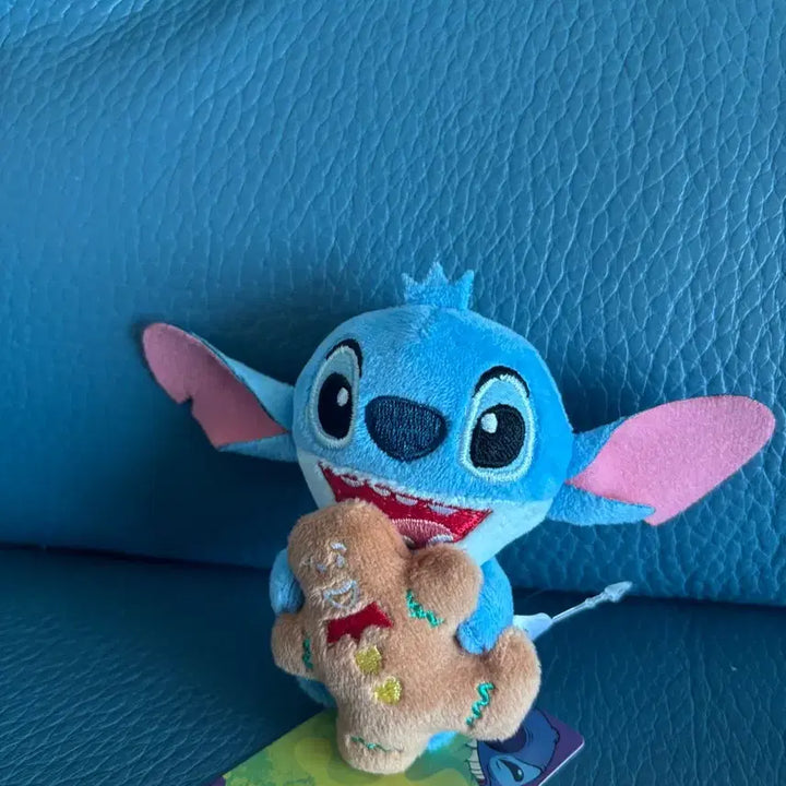 [BUNJANG] Disney Stitch Ginger Cookie Collaboration Plush Doll / 디즈니 정품 스티치 진저쿠키 콜라보 인형