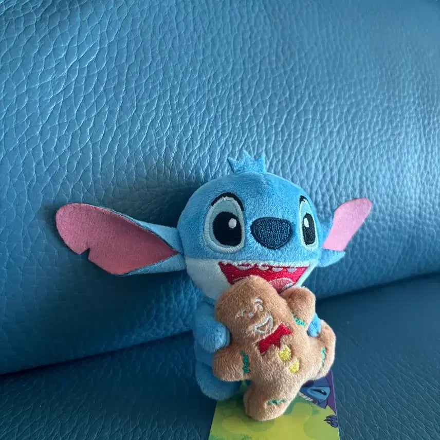 [BUNJANG] Disney Stitch Ginger Cookie Collaboration Plush Doll / 디즈니 정품 스티치 진저쿠키 콜라보 인형