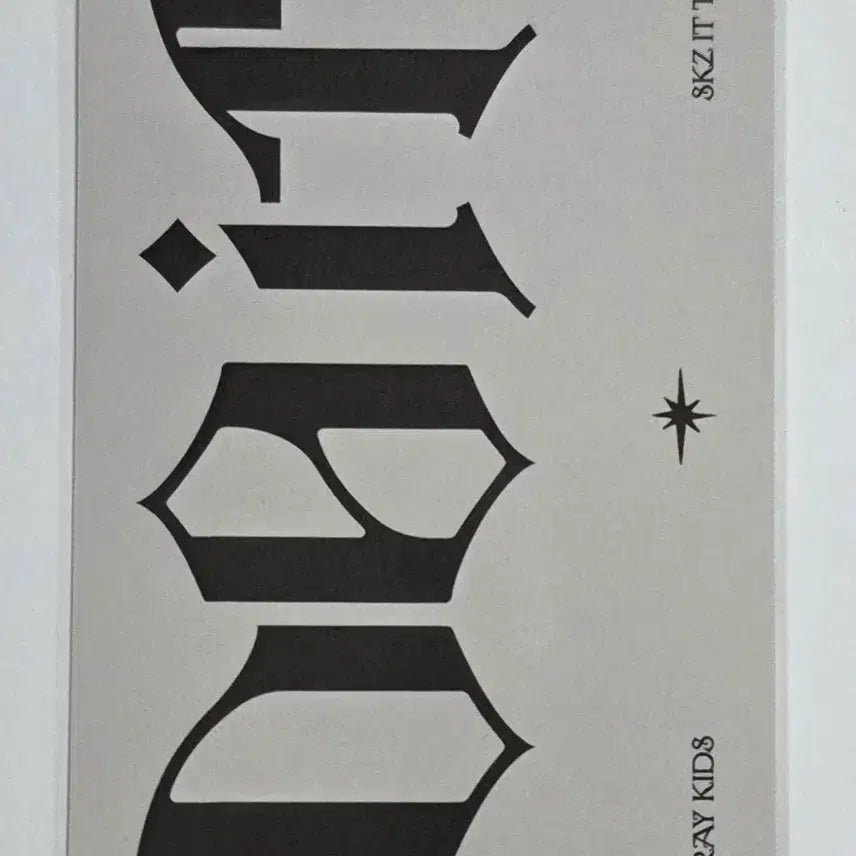 [SOLD OUT] SKZ 스키즈 두잇 플랫폼 현진 포카