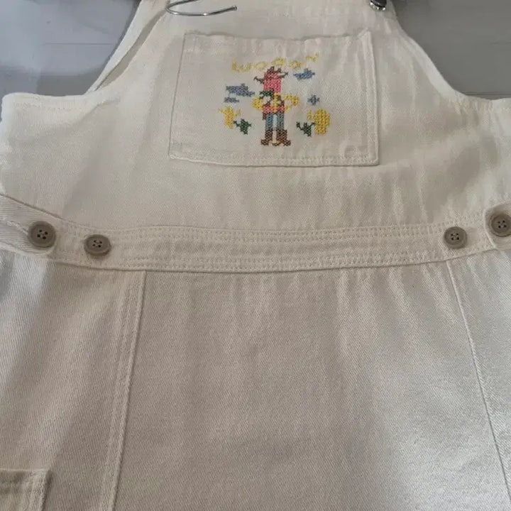 [SOLD OUT] (새상품)멜빵 면 원피스 자수 포인트 점프수트