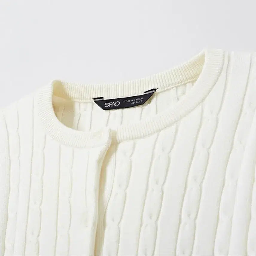 [BUNJANG] Spao Cable Knit Cardigan Ivory S / 스파오 라운드넥 케이블 가디건 아이보리 S [세탁만]