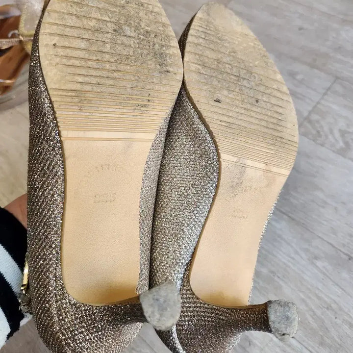 [BUNJANG] Gold Sandal and High Heel Set 225 / 금색 샌들/하이힐 구두2종 세트 225