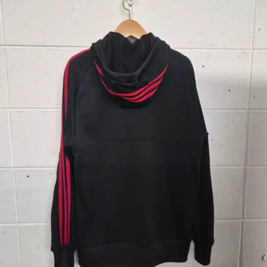 [BUNJANG] Adidas AC Milan Anthem Hooded Jersey (Size 100) / 100) 아디다스 AC밀란 후드 집업 앤썸 져지 팝니다