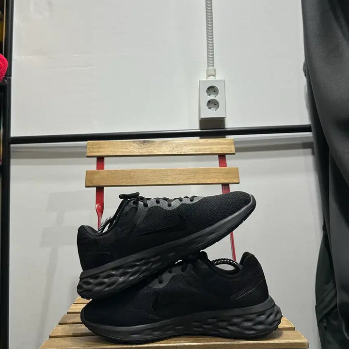 [BUNJANG] Nike Revolution Black Men&