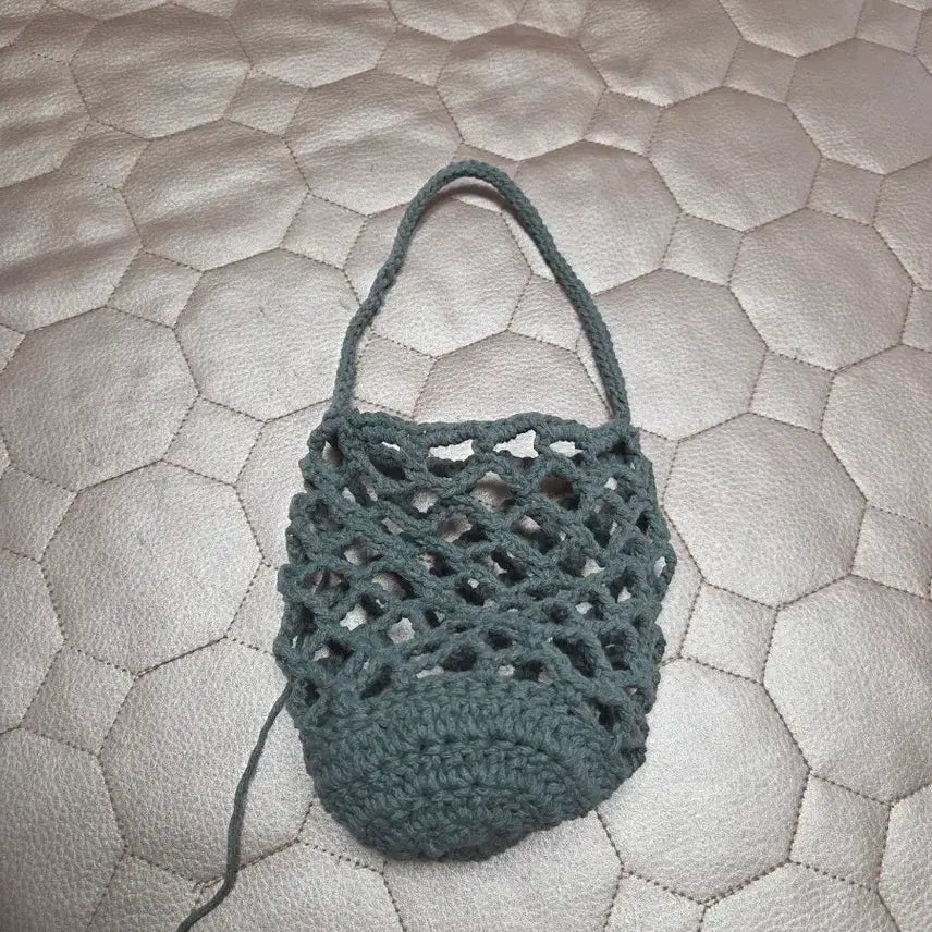 [BUNJANG] Handmade Knitted Tumbler Bag with Keyring / 뜨개  텀블러백 ( 키링겸용)