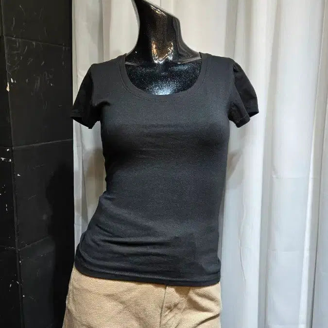 [SOLD OUT] 허리라인 블랙 반팔