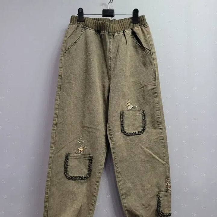 [BUNJANG] Vintage Khaki Embroidered Top and Pants Set / 빈티지 카키색 상하의 세트 (자수 디테일)