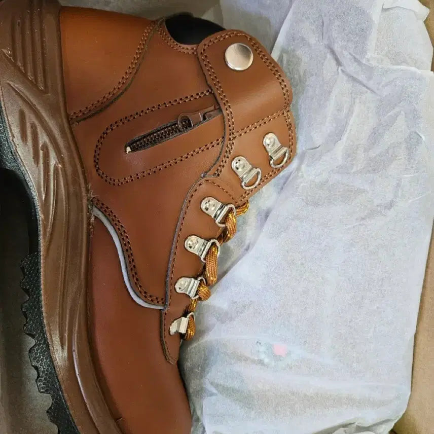 [BUNJANG] Leopard Work Boots - 250mm / [새상품] 작업화 안전화 250 저렴이 워커
