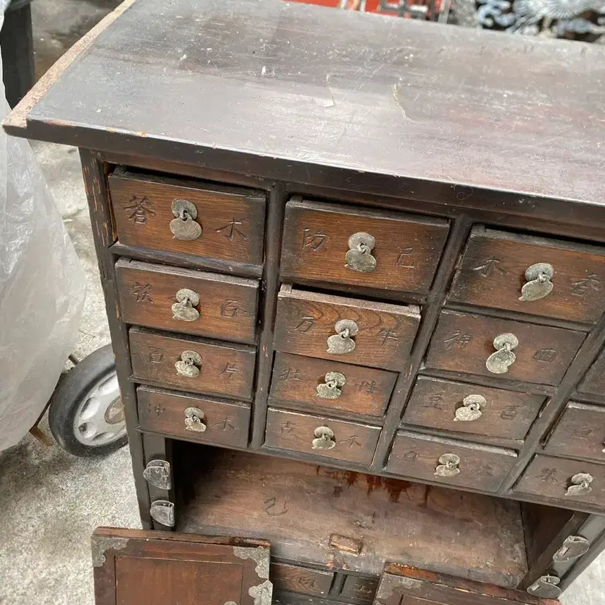 [BUNJANG] Antique Korean Medicine Cabinet / 오래된 고가구