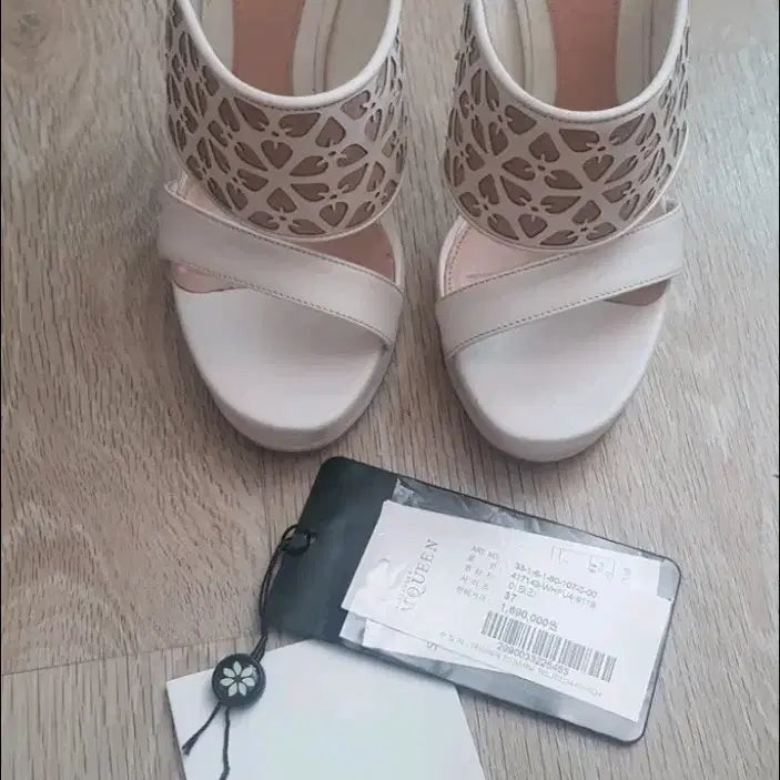 [BUNJANG] Alexander McQueen White Sandal Heels / 알렉산더맥퀸 화이트 샌들힐
