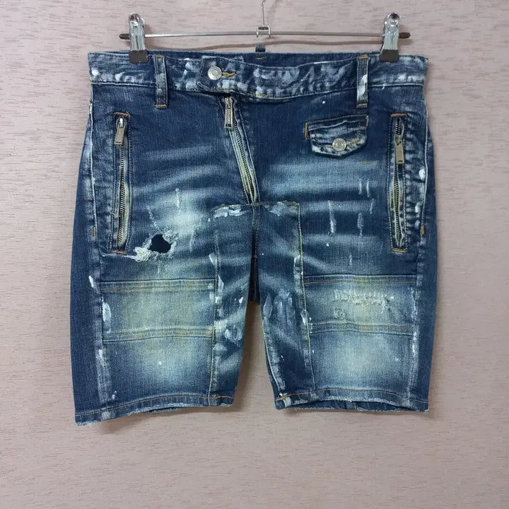 [SOLD OUT] B4-7/디스퀘어드2 블루 워싱 빈티지 청반바지