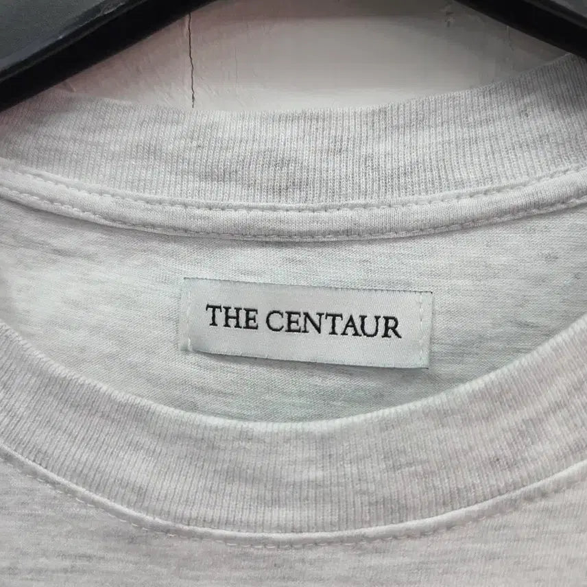 [BUNJANG] THE CENTAUR Floral Print Short Sleeve T-shirt / 더센토르 THE CENTAUR 플라워 프린팅 반팔티