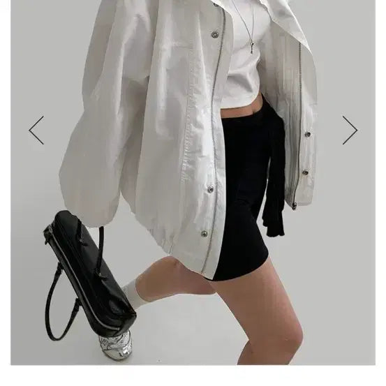 [BUNJANG] LAROOM White Sporty Jumper / 라룸 by LAROOM 화이트 스포티 점퍼