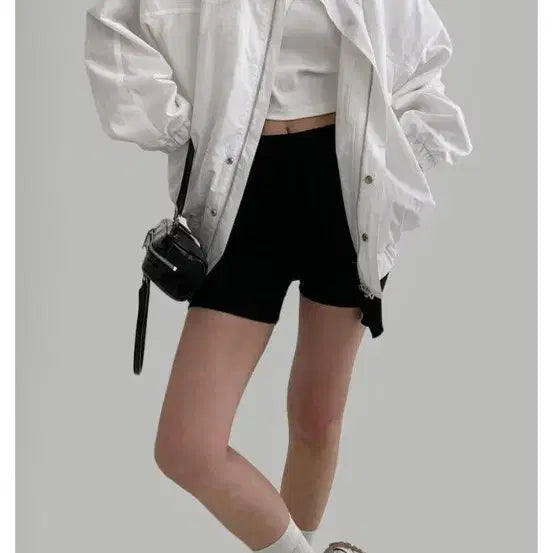 [BUNJANG] LAROOM White Sporty Jumper / 라룸 by LAROOM 화이트 스포티 점퍼