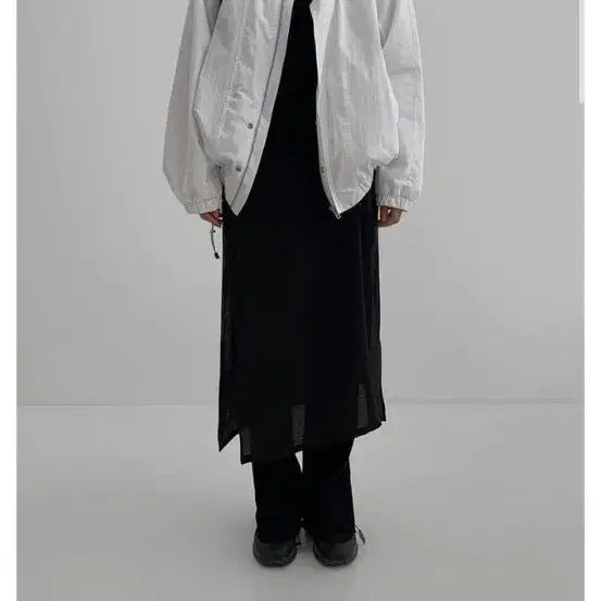 [BUNJANG] LAROOM White Sporty Jumper / 라룸 by LAROOM 화이트 스포티 점퍼