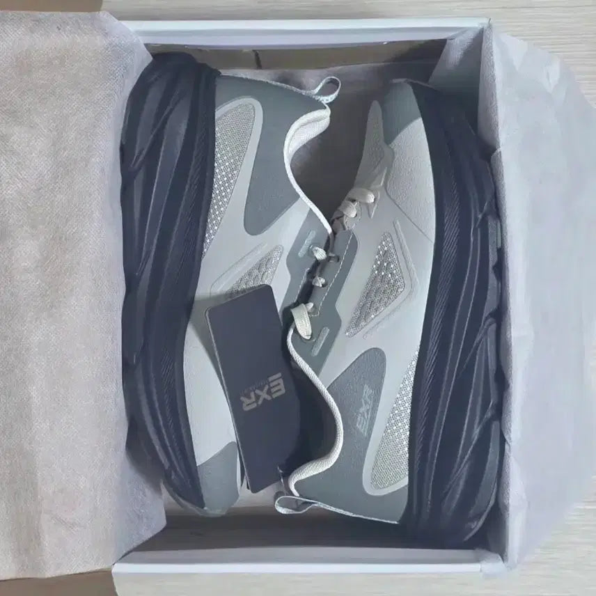 [BUNJANG] EXR Height-Increasing Sneakers / EXR 키높이 운동화 [새상품]