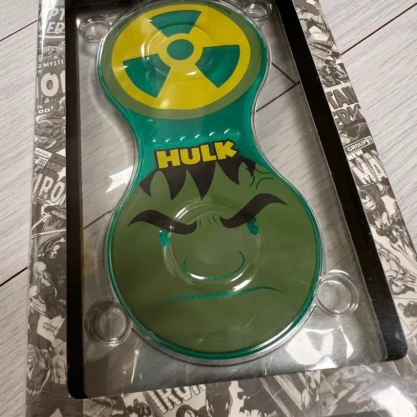[BUNJANG] Marvel Genuine Momot x TNP Collaboration Magnetic Holder (Hulk) / 마블 정품 &