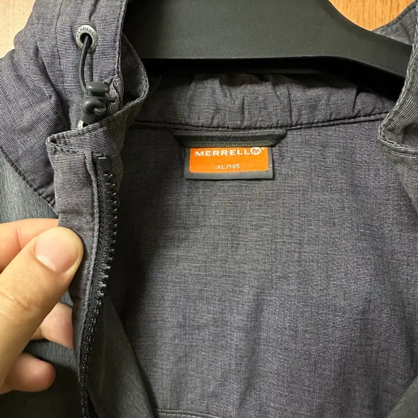 [SOLD OUT] [XL/105] MERRELL 바람막이 윈드브레이커