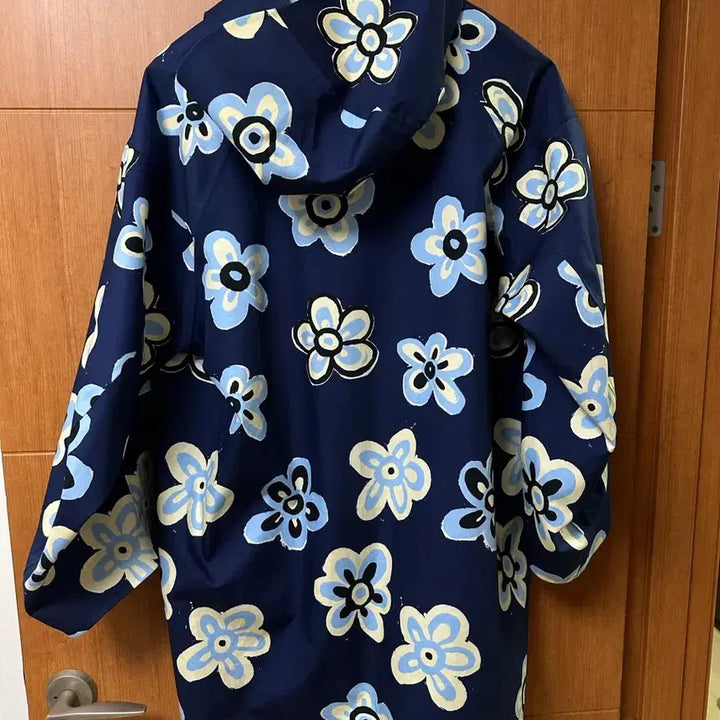 [BUNJANG] Uniqlo Marni Blocktech Flower Raincoat / [XXL] 유니클로 마르니 블록테크 플라워 레인코트 하프코트