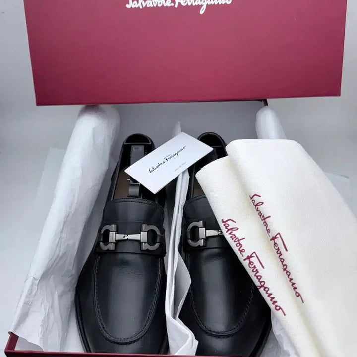 [SOLD OUT] 정품)페라가모255