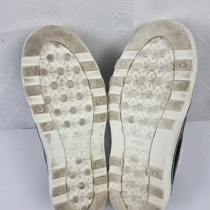 [BUNJANG] Vans Sentry Old Skool WC Black Marshmallow Sneakers / 빈트로^^240 반스 센트리 올드스쿨 WC 블랙 마쉬멜로우