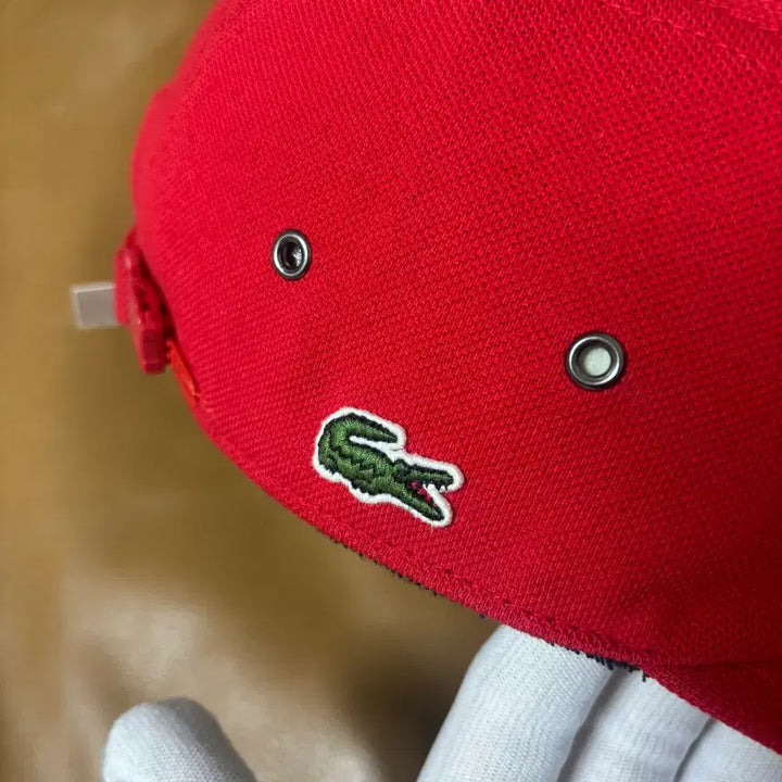 [SOLD OUT] 슈프림 라코스테 캠프캡 모자 워시드 레드