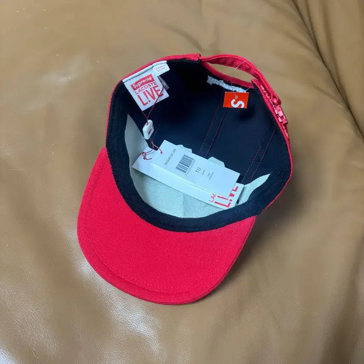 [SOLD OUT] 슈프림 라코스테 캠프캡 모자 워시드 레드