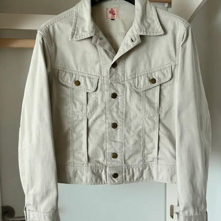 [SOLD OUT] 브라이슬랜드 캐시자켓 40사이즈