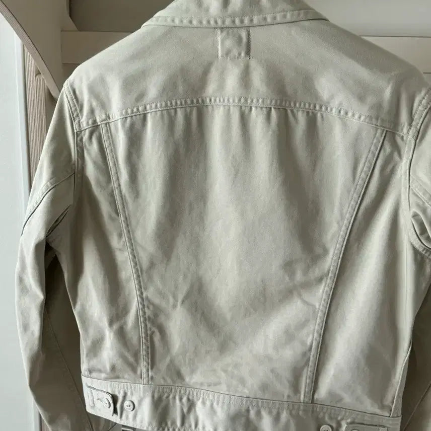 [SOLD OUT] 브라이슬랜드 캐시자켓 40사이즈