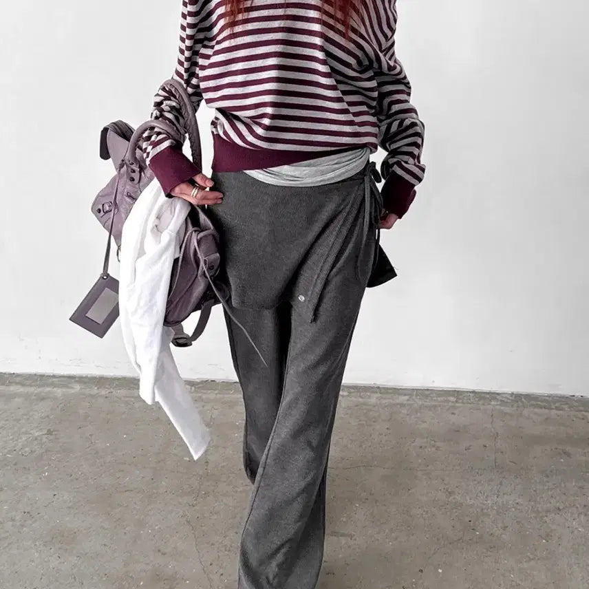 [BUNJANG] Black Up Caloing Wrap Bootcut Layered Skirt Pants / 블랙업 칼로잉 랩 부츠컷 레이어드스커트팬츠