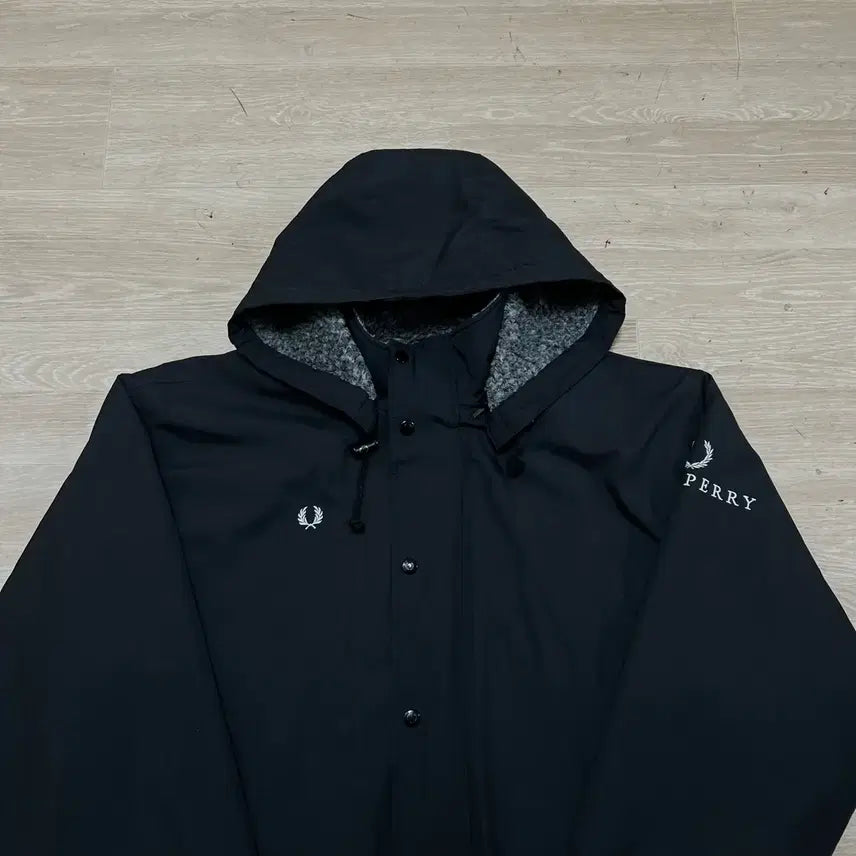 [BUNJANG] Fred Perry Inner Fleece Lined Hooded Long Windbreaker Parka Black M / 프레드페리 이너플리스 안감 후드 롱 바람막이 파카 [블랙] M/95