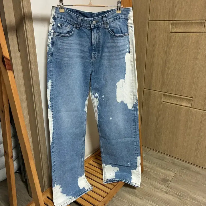 [BUNJANG] White Wash Denim Pants / 화이트 워싱 데님 팬츠