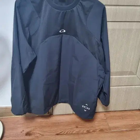 [BUNJANG] Oakley Windbreaker Jacket Size L / 오클리 바람막이 사이즈L