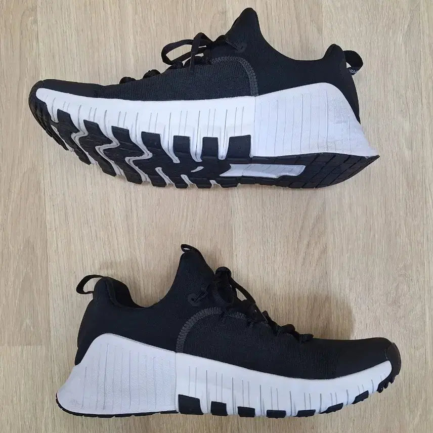 [BUNJANG] Nike Metcon 6 Training Shoes (Size 270) / 나이키 프리 메트콘6   (270size)