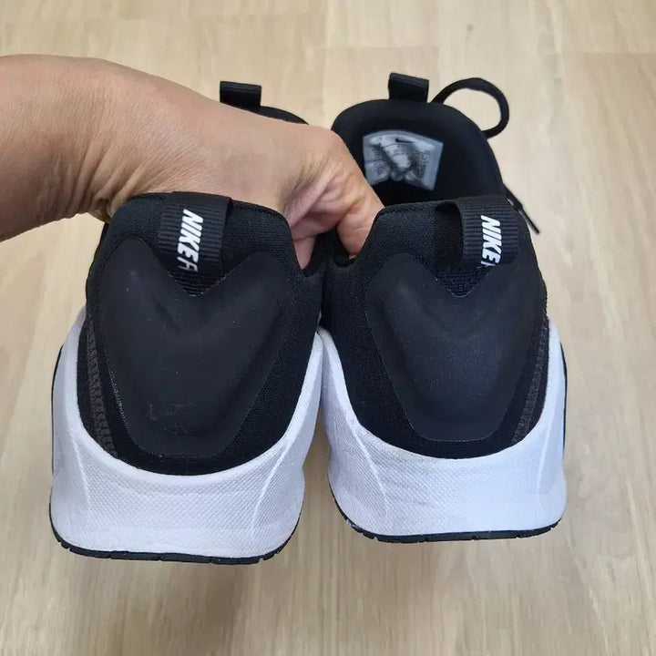 [BUNJANG] Nike Metcon 6 Training Shoes (Size 270) / 나이키 프리 메트콘6   (270size)