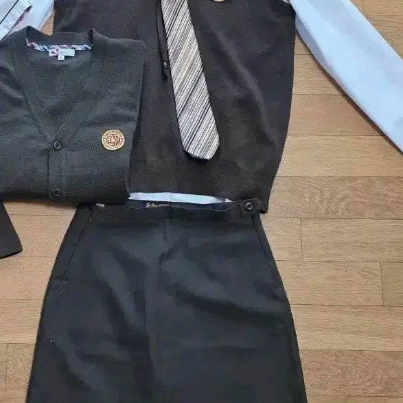 [BUNJANG] Seoul Tourism High School Uniform Set / 예쁜 여자교복 춘추용 교복세트 판매u102s(서울관광고)