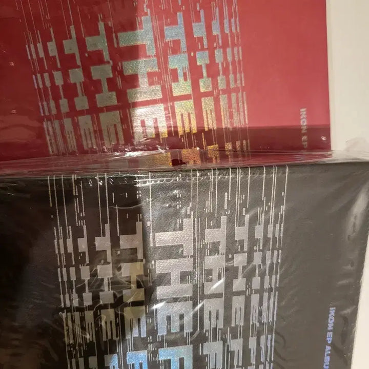 [BUNJANG] iKON EP Album Red/Black Sealed / [미개봉] 아이콘 iKON EP 앨범 레드/블랙 택1