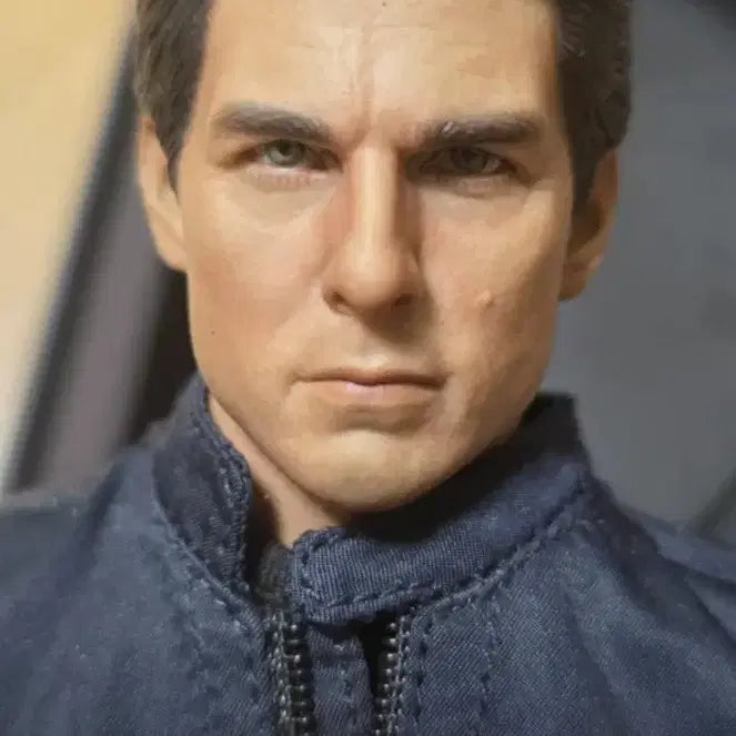 [BUNJANG] Tom Cruise Mission Impossible Action Figure / 톰 크루즈 액션 피규어  (미션 임파셔블)