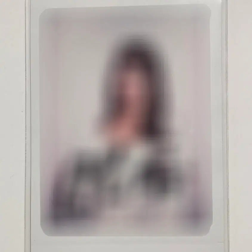 [BUNJANG] Odd Youth Mica Signed Polaroid / odd youth 오드유스 마이카 싸인폴라