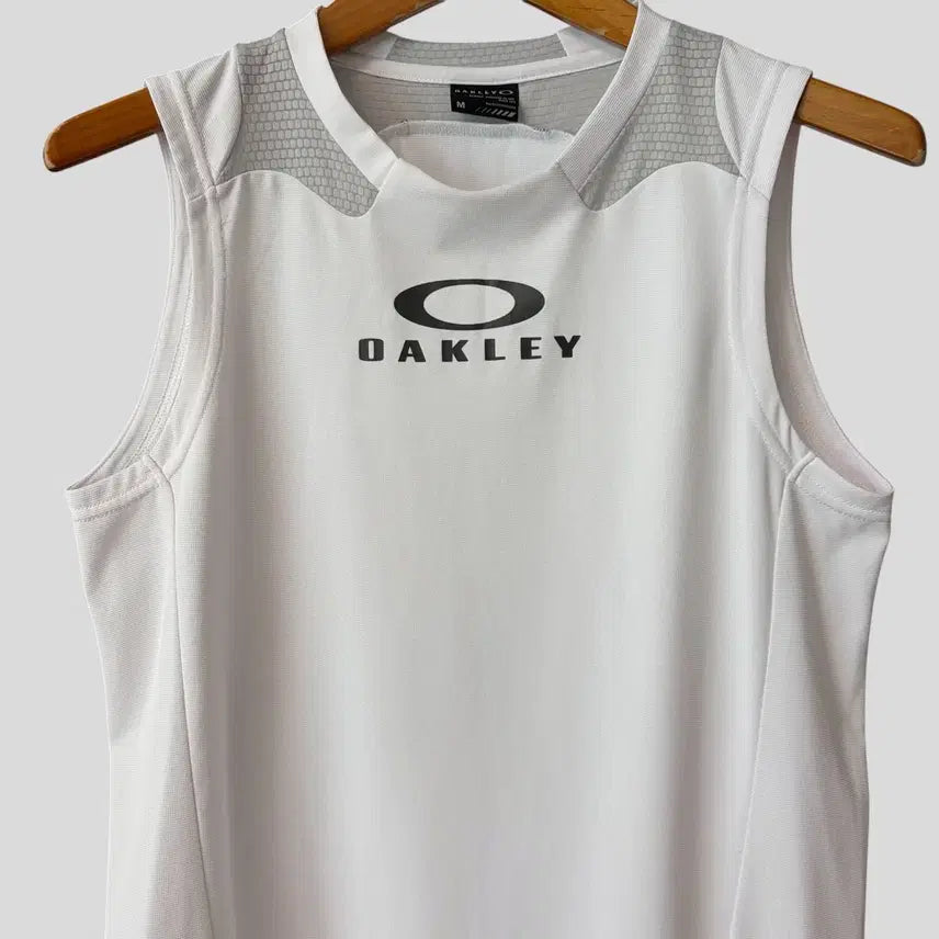 [SOLD OUT] (M)OAKLEY 오클리 기능성 슬리브리스