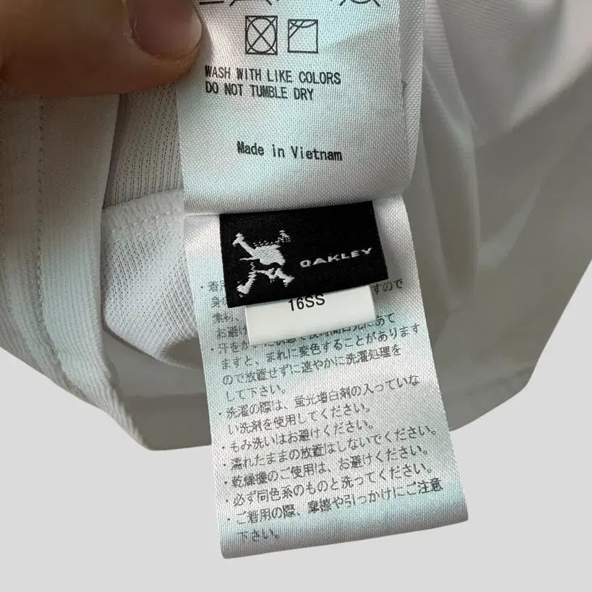 [SOLD OUT] (M)OAKLEY 오클리 기능성 슬리브리스