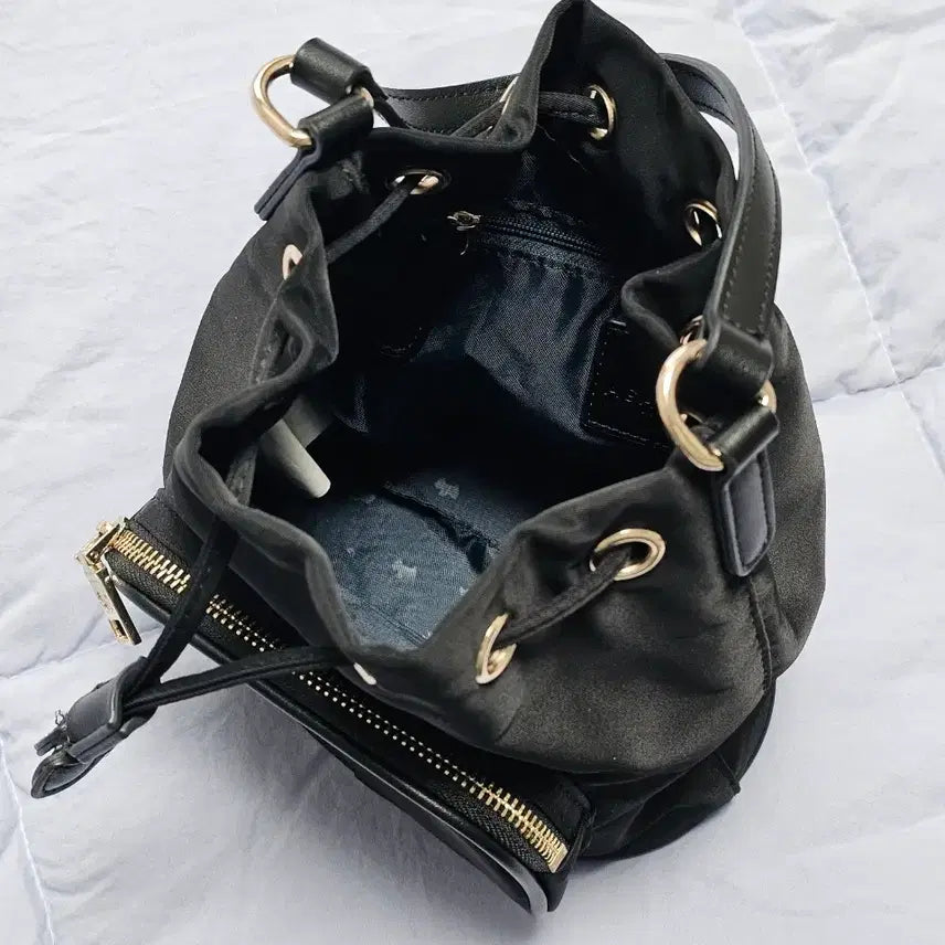 [BUNJANG] Agatha Micro Bucket Bag / 아가타 마이크로 버킷백 가방