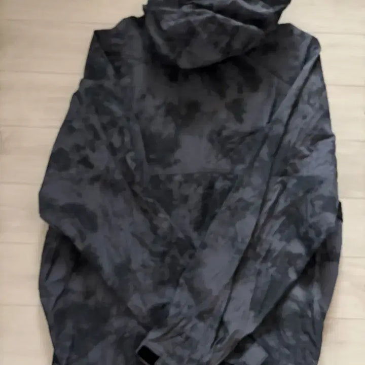[SOLD OUT] 크리틱 바람막이 xl